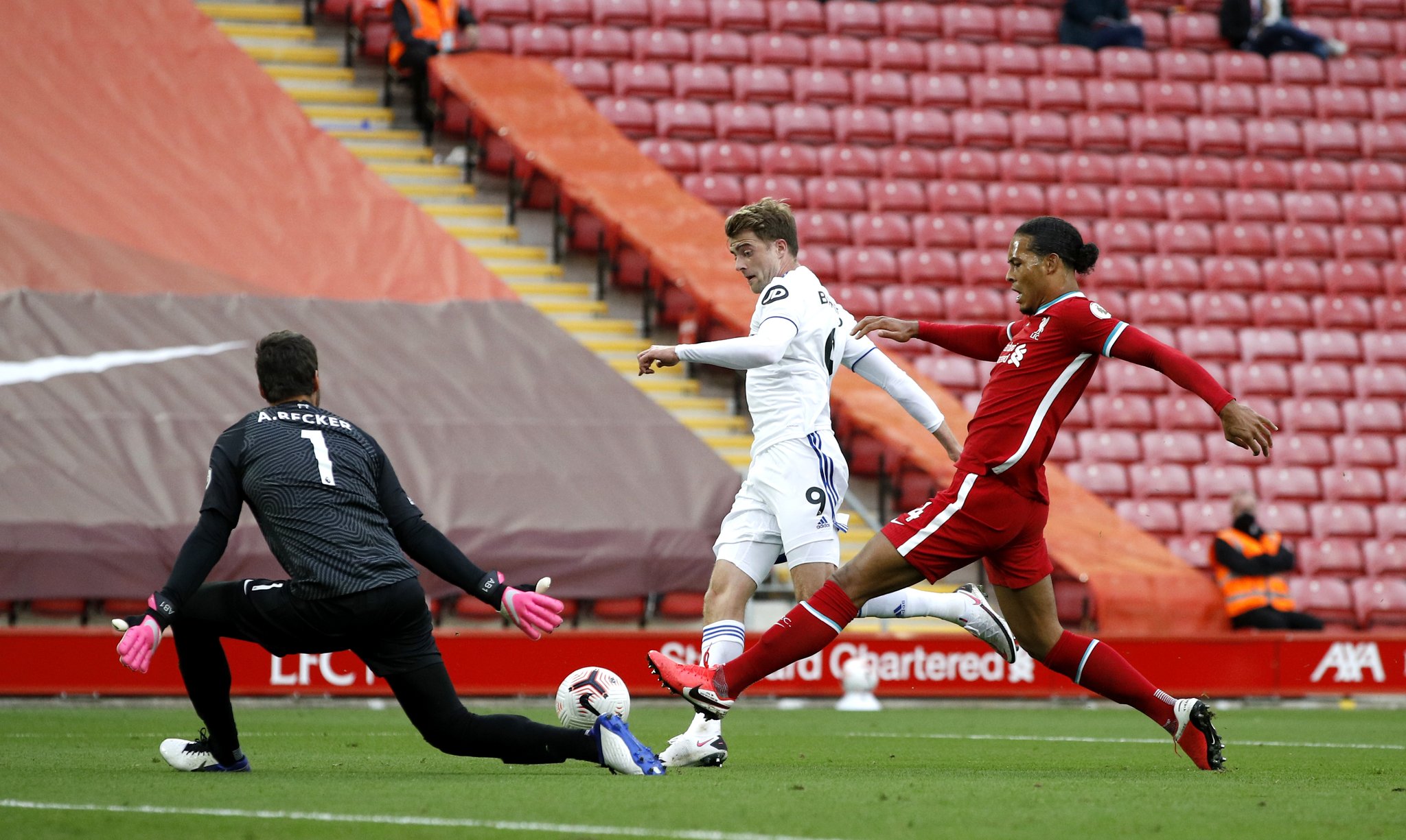 的坚决发挥 的坚决发挥